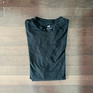 Black H&M Shortsleeve Tee Size M